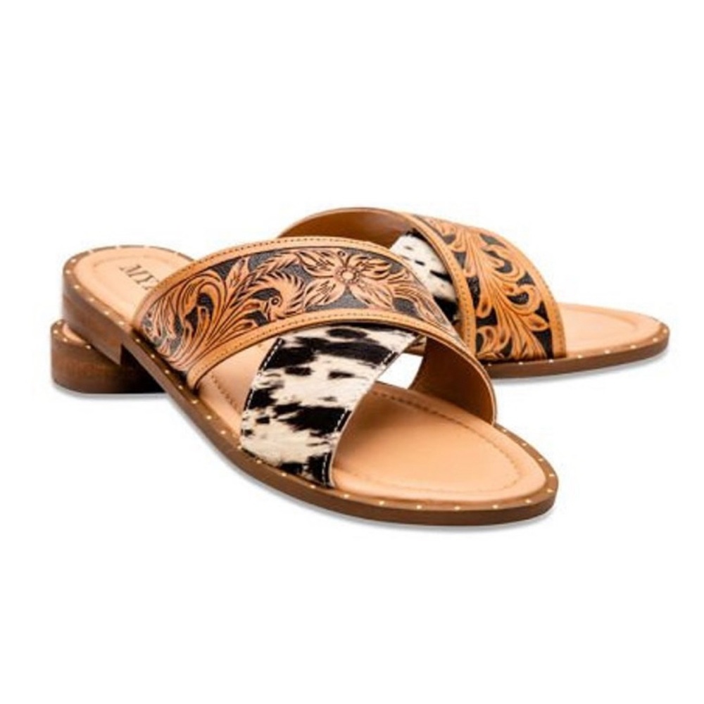 Myra cowhide and tooled leather sandals size 8